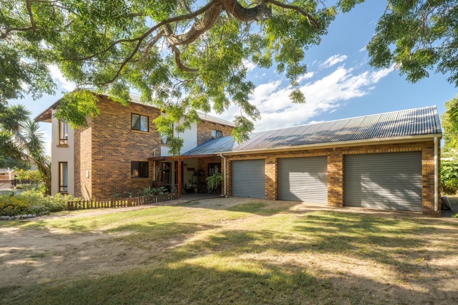 4 Bedroom Property for Sale in The Island Western Cape